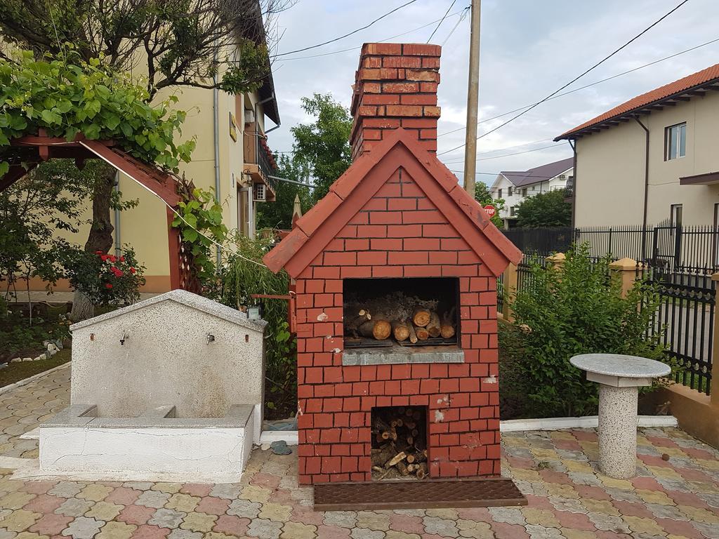 Pensiunea Casa Johnelly Costineşti Exteriér fotografie
